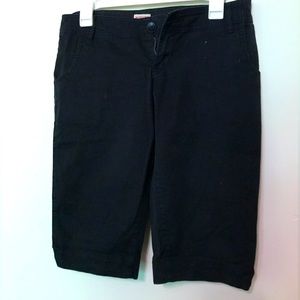 Black jean Bermuda shorts size 5 Mossimo